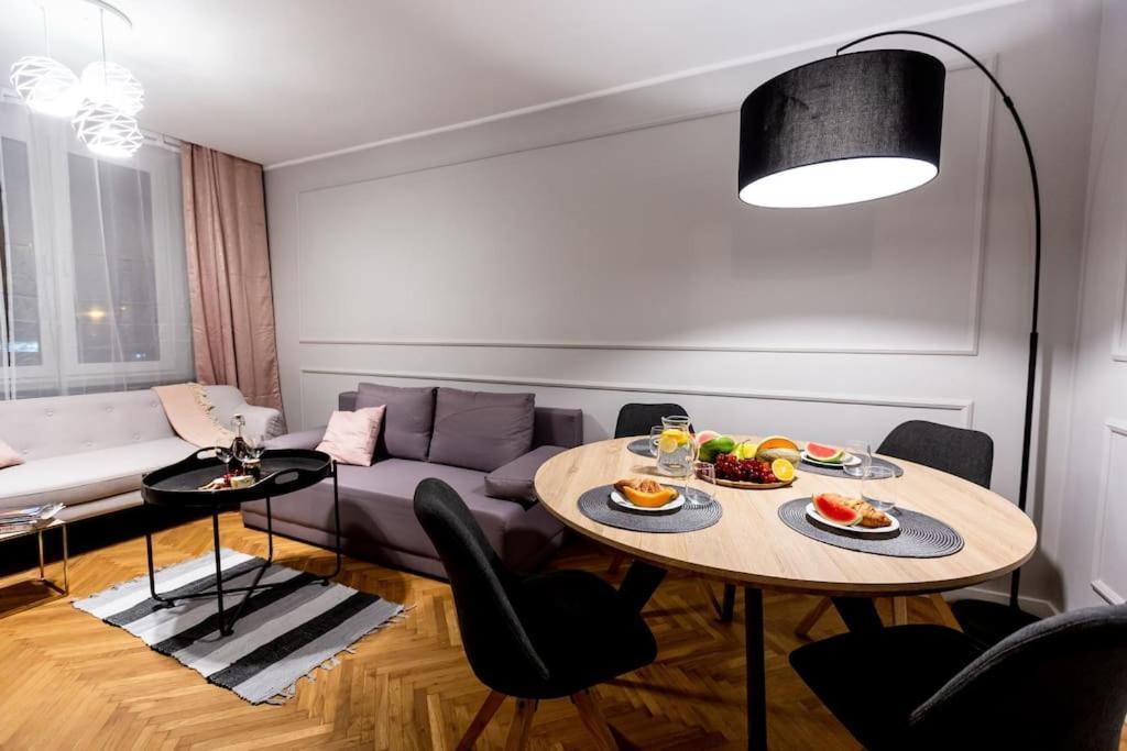Elegant, Comfortable In The Heart Of Warsaw! Apartment ภายนอก รูปภาพ